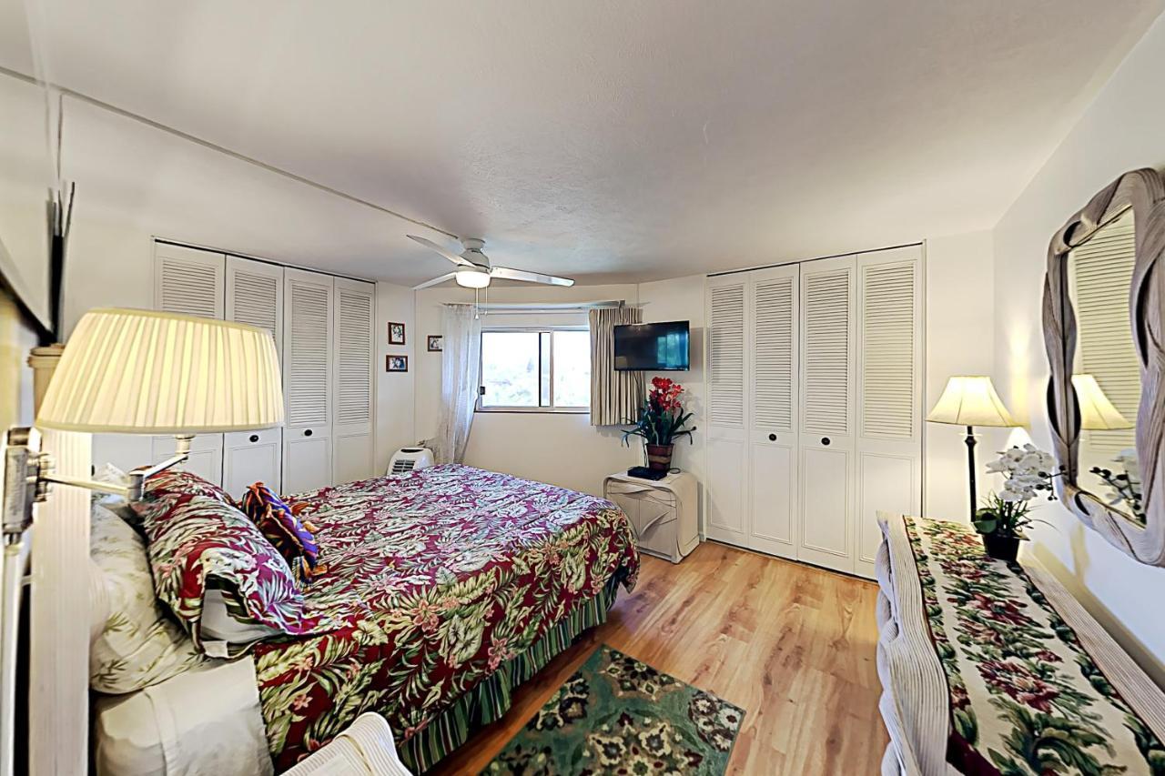 Island Surf Condo 516 Кихеи Екстериор снимка